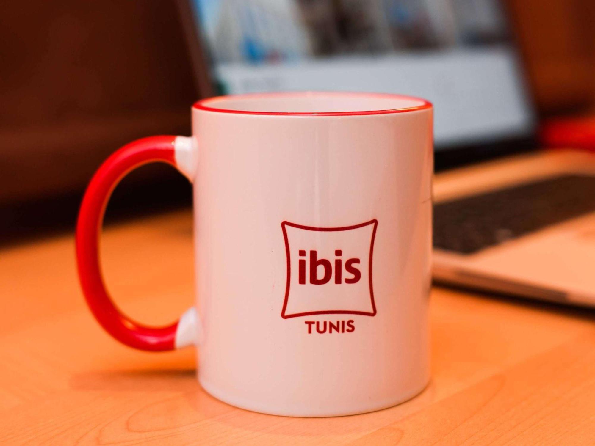 Ibis Tunis Hotel Exterior foto